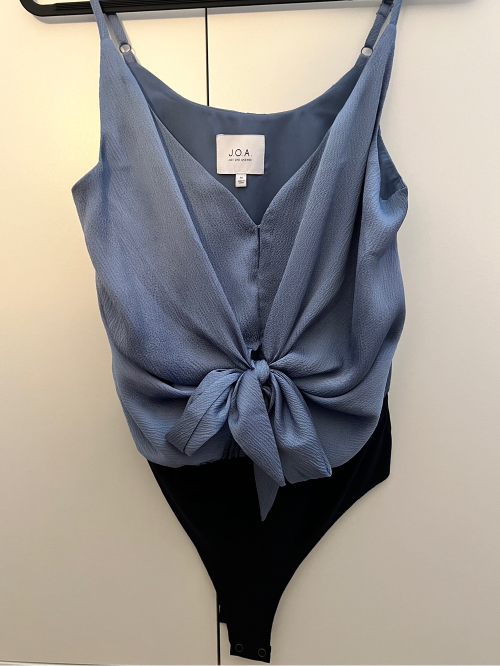 Pre-Owned J.O.A. Tie Front Crepe Bodysuit